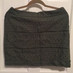 Gap mini skirt
